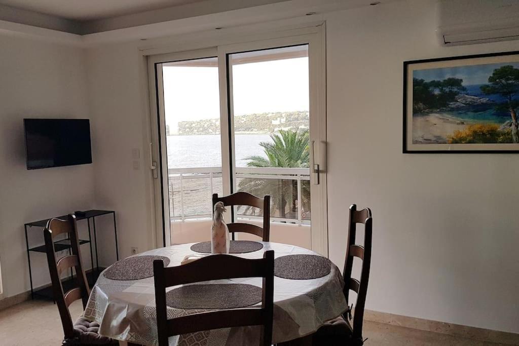 Appartement Bord De Mer Avec Garage Menton Exterior photo